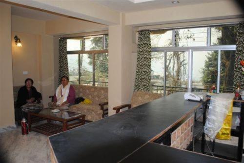 Hotel Golden Dolma à Darjeeling  Extérieur photo