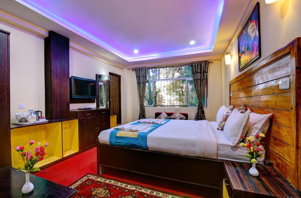 Hotel Golden Dolma à Darjeeling  Extérieur photo