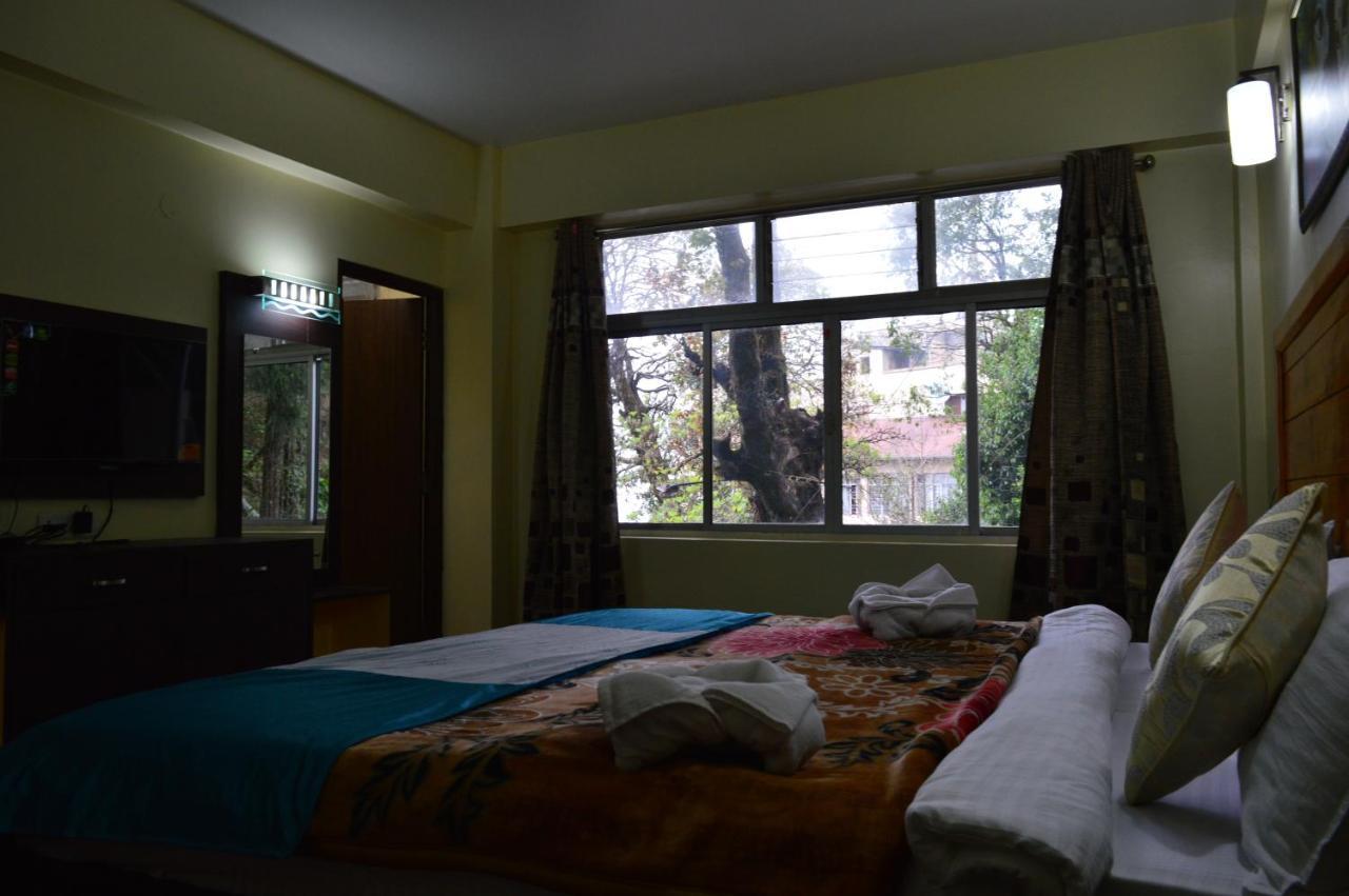 Hotel Golden Dolma à Darjeeling  Extérieur photo