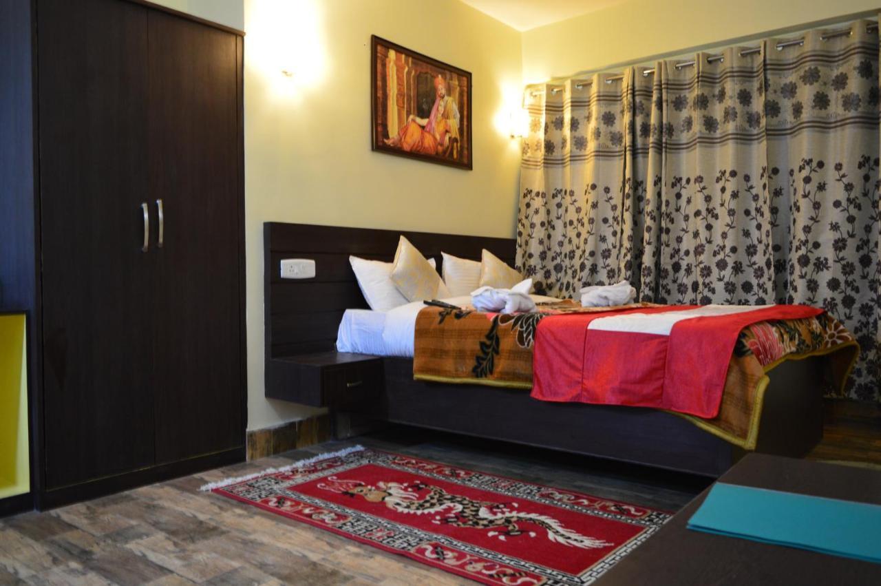 Hotel Golden Dolma à Darjeeling  Extérieur photo
