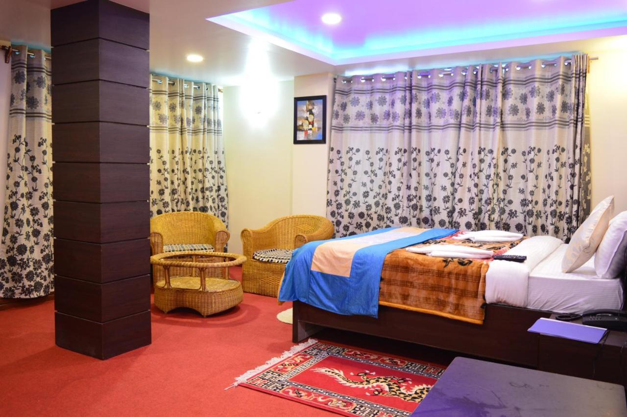 Hotel Golden Dolma à Darjeeling  Extérieur photo
